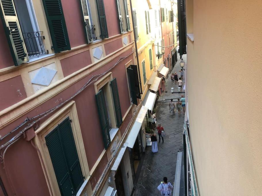 Budello Di Alassio, Ampio Appartamento Con Box Exterior photo